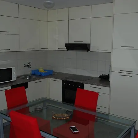 Apartment - Karin Gornji *