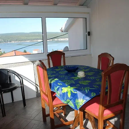 - Karin Gornji Apartment Gornji Karin